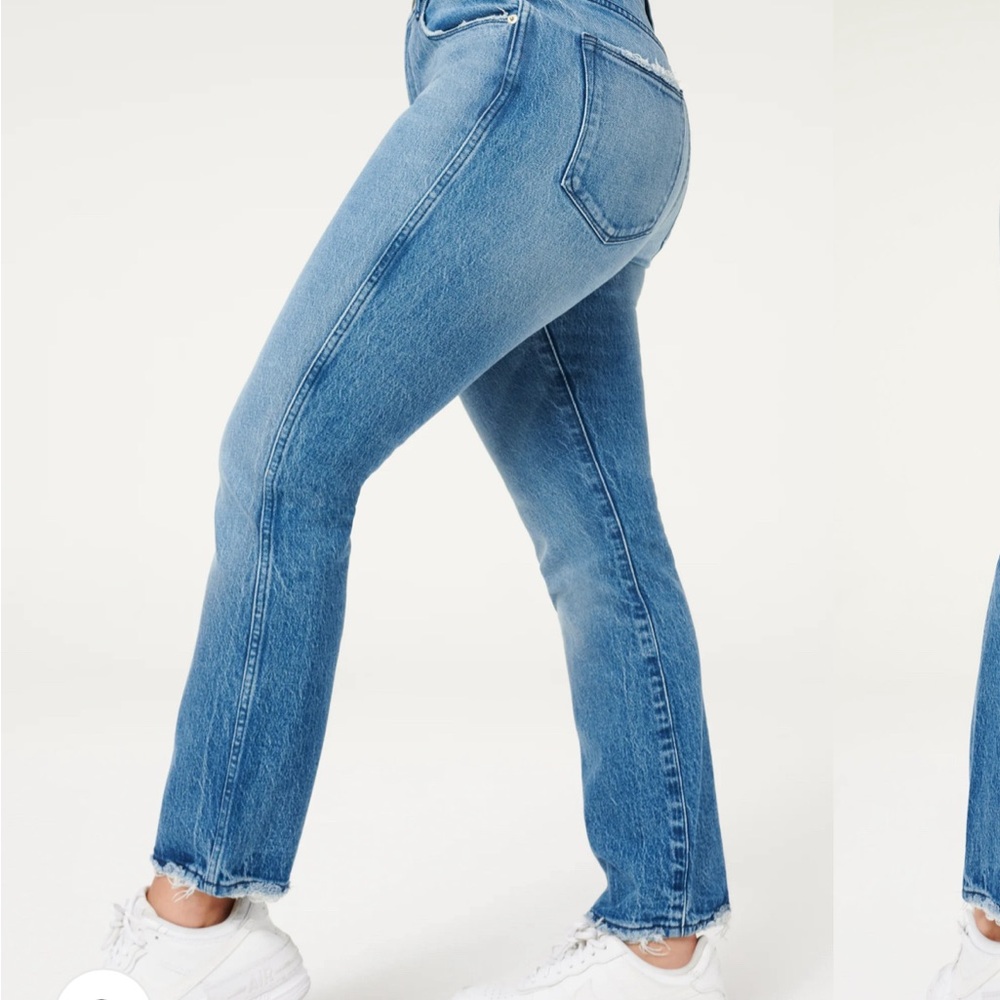 Good American Good Curve High Waisted Straight Leg Jeans